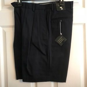 🔴 ON SALE-New Bale Navy Shorts.